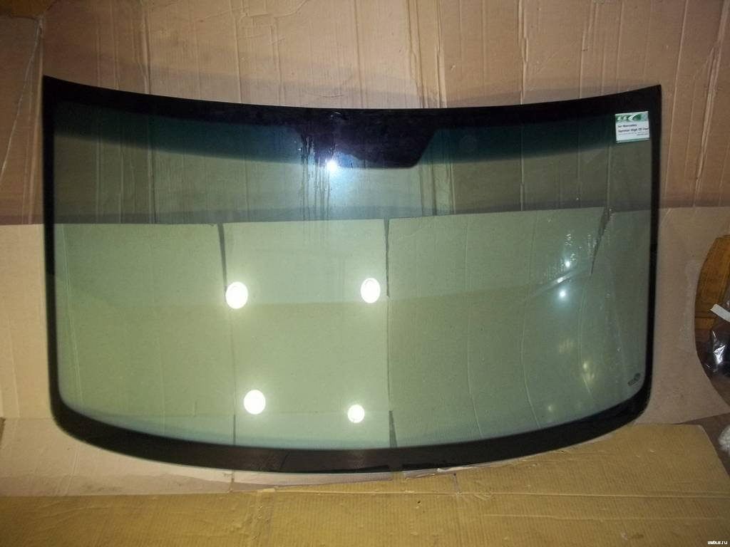Стекло лобовое KMK GLASS MERT0054