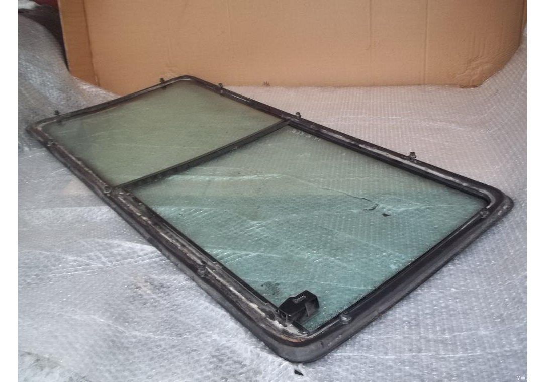 лобовое с vw t4. стекла т4. стекла т4. стекло сдвижной двери т4 открывающееся. т4 фольксваген голубой металлик.