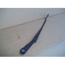 Поводок дворников L VAG 701955409A Б/У