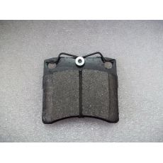 Колодки тормозные передние вентилируемые квадратные 15" BOSCH 0986460954