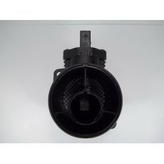 Расходомер воздуха AXD,AXE + TOUAREG + T-4 150 л.с. BOSCH 0281006759