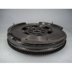Маховик ANJ 052610>> BBE BBF AVR 99>> Luk 415019110
