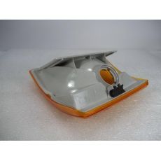 Поворотник R желтый VAG 701953050