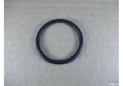 Резиновое кольцо под патрубок VAG 037121687