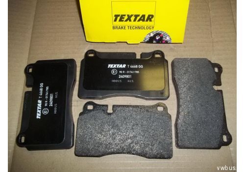 Колодки тормозные передние R17 2007-- TEXTAR 2409801