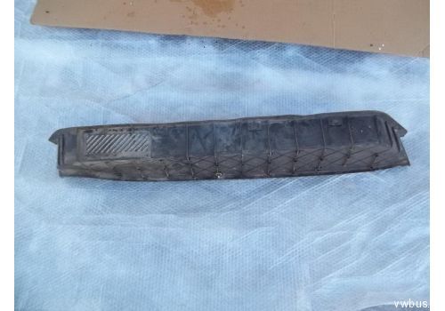 Подножка сдвижной двери накладка VAG 701863726A2BC Б/У